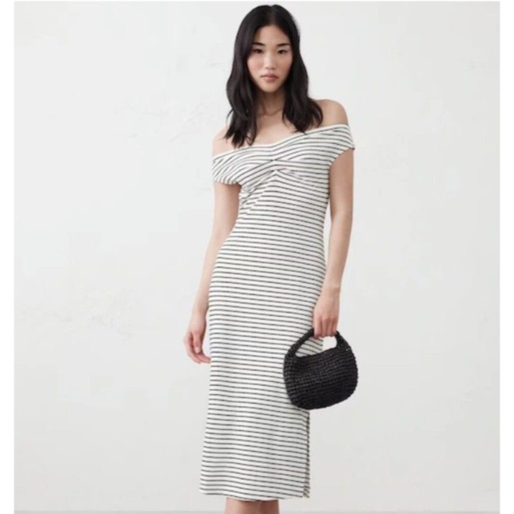 Banana Republic Off Shoulder Knit Midi Dress Black Stripe Large $90